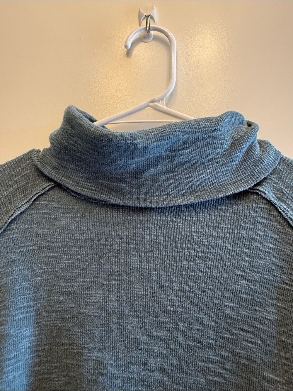 Free People We The Free XS Blue Turtleneck Asymmetrical Split Back Tunic Top - Picture 3 of 7